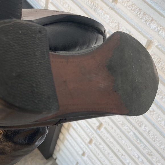 Etienne Aigner Black Leather Ankle Boots w Pointy Toes Lyle Style size 6 - Picture 9 of 13